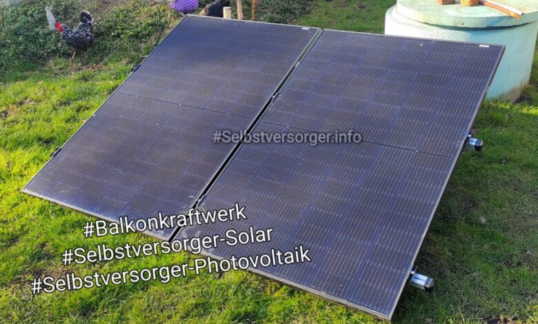 Balkonkraftwerk // Mini Photovoltaik Solaranlage mit Bodengestell